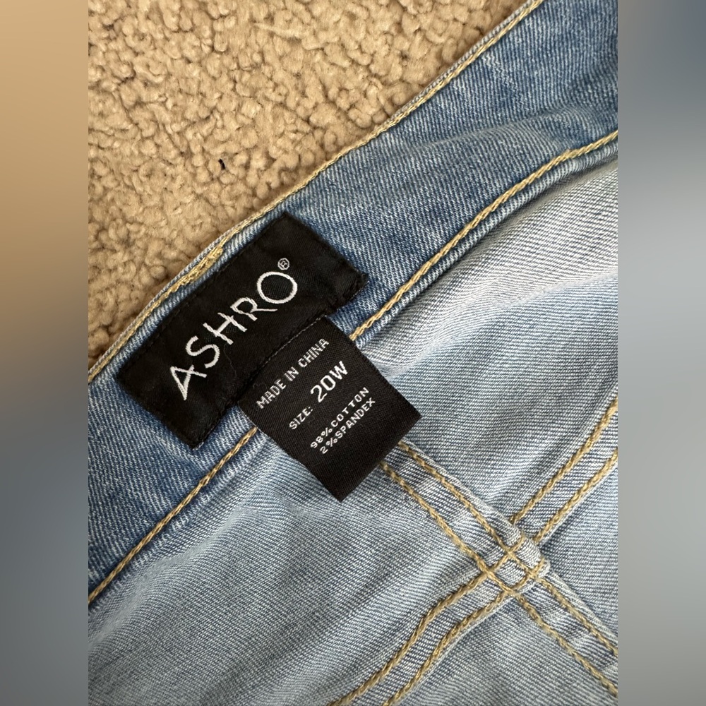 Ashro 20W Light Wash Denim Jeans | Rhinestone Fringe Hem Plus Size Statement - Picture 5 of 7